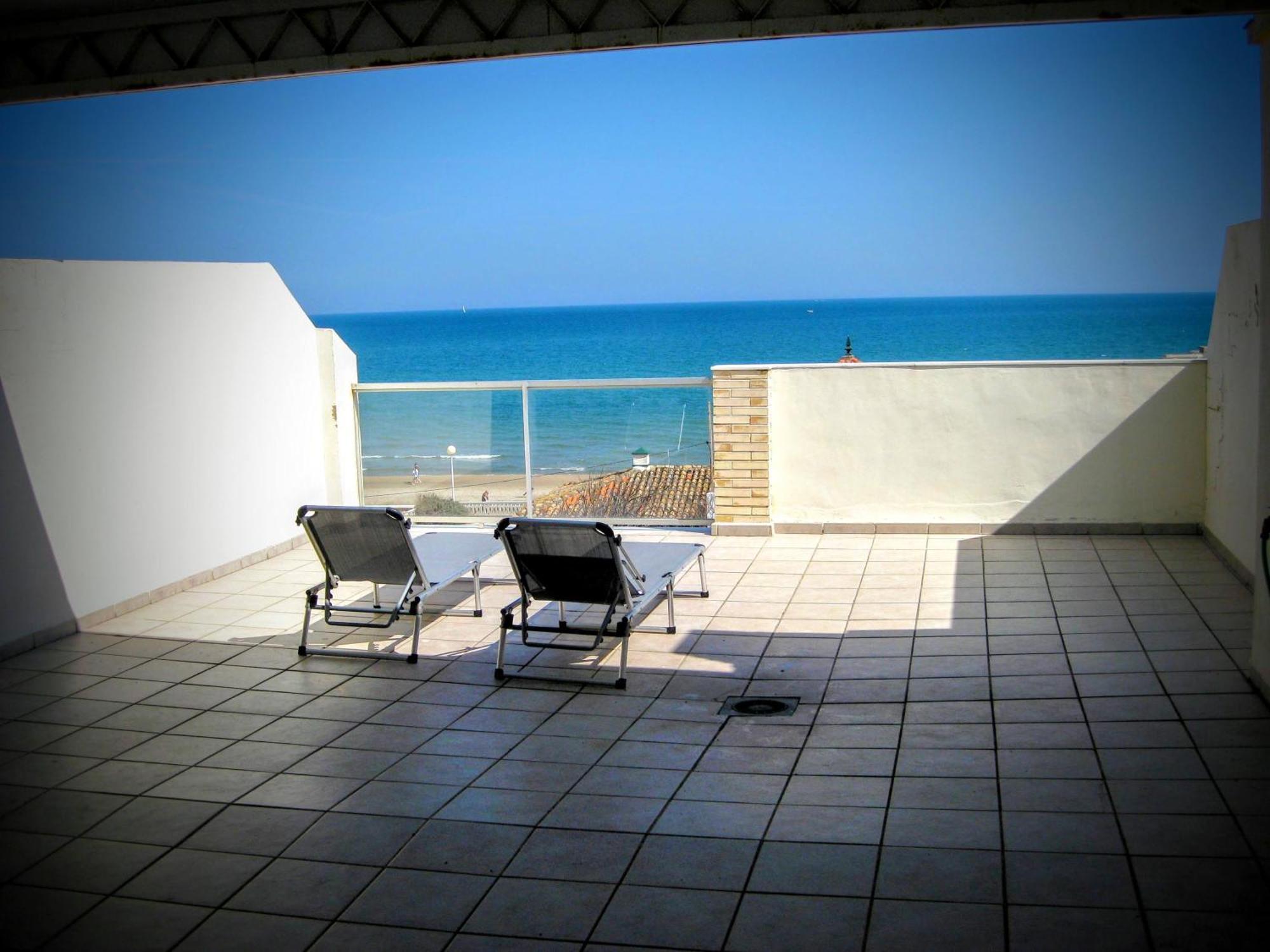 Hello Piles Beach Javier מראה חיצוני תמונה